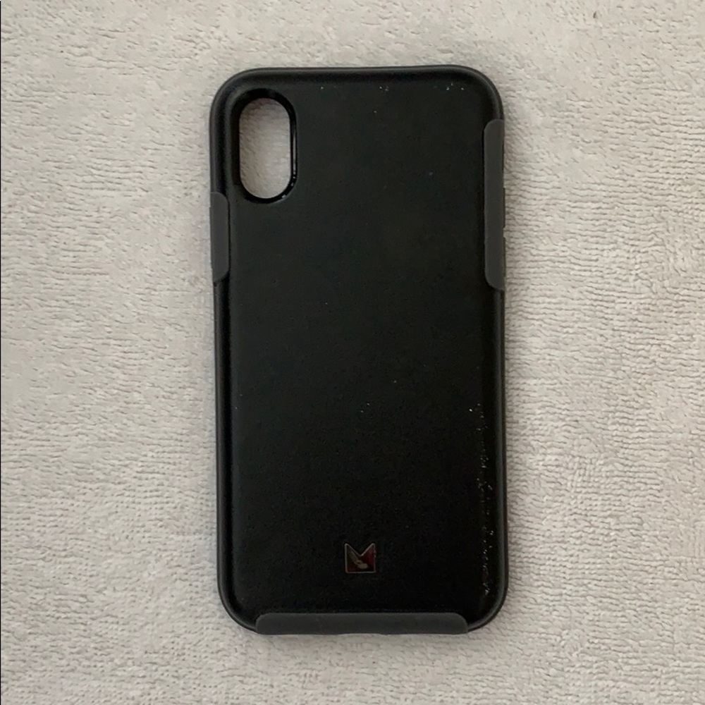 iPhone 8 Gel-shock protective case.